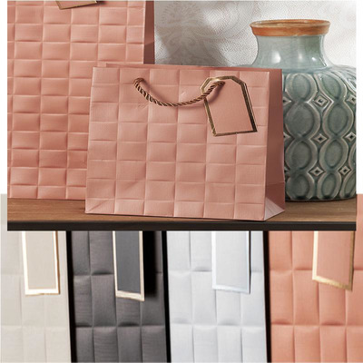 Saco Papel 4 Desenhos 18x10x23cm