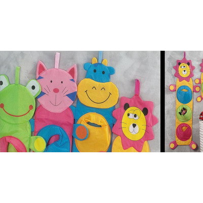 Porta Objetos C/ 3 Bolsos S4fg 54x124 Cm